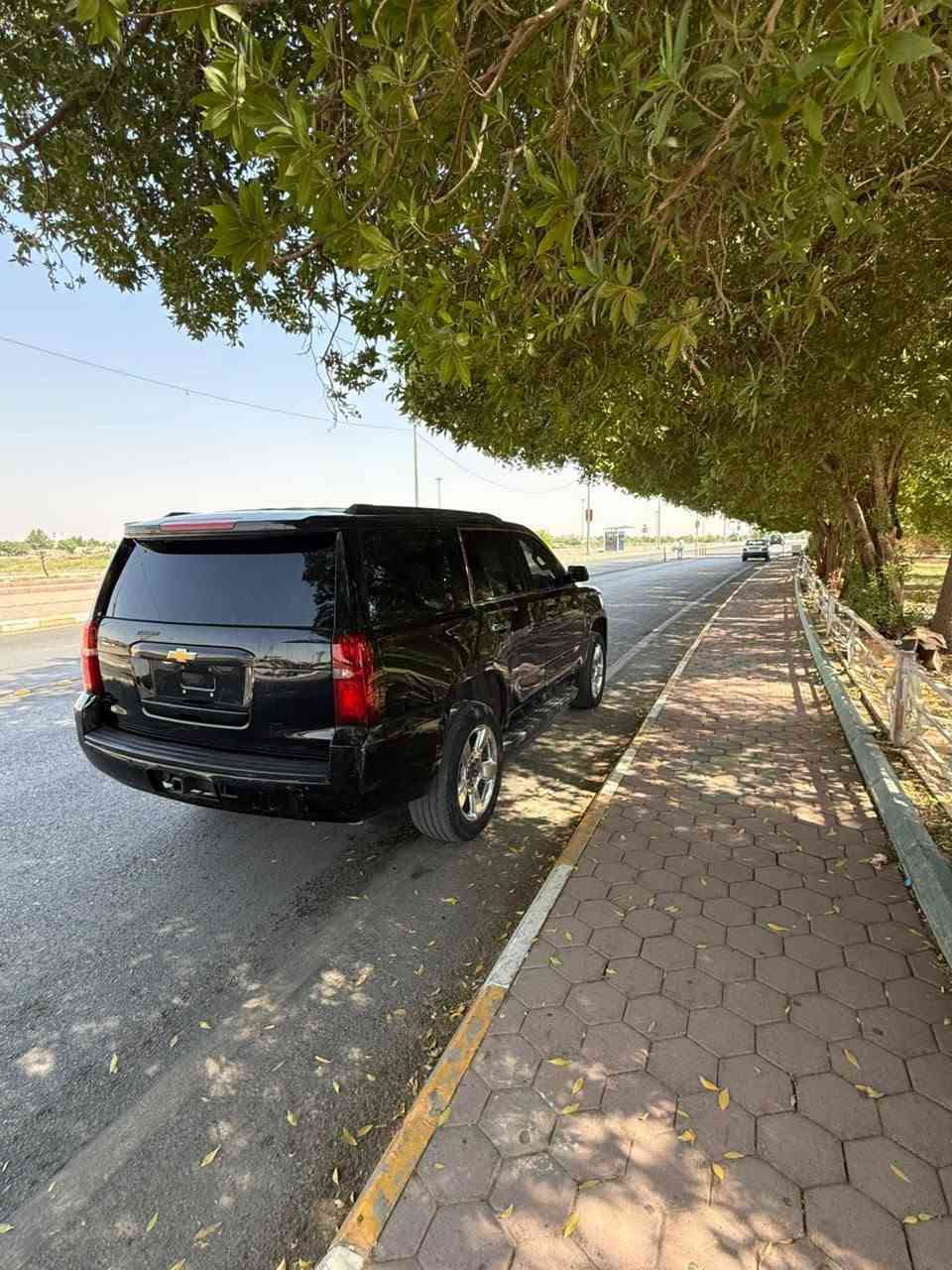 تاهو أدوات 2016 LTZ
فول مواصفات 
فتحه سقف /بصمه تشغيل / كشنات منفصل VIP/ قاصه / جنطه كهرباء / تحكمات ستيرن/
سيارة فول للاخير 
كير محرك كفاله محرك جديد بعدة بلضمان 
السعر شده مكاني الكوت
مال بيع رقم ***********
