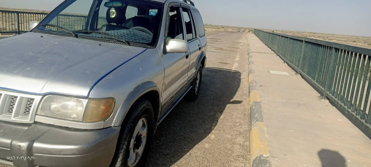 كيا سبورتج موديل 2001  شاصي طويل رقم بابل انكليزي بااسمي  كير ومحرك ونجي أكسل مبدل جديد حدادية نضيفة راديتر جديد مصبوغه جماليه كهربائيات شغاله سعر 45وبي مجال *********** مكاني ذي قار رفاعي

نص مكتوب في الصور:
- ١٠:٤٧ ٢٠٢٦/٠٩/٠٢
- ١٥:٤٧ ٢٠٢٦/٠٩/٢٠
- ١٥:٤٦ ٢٠٢٦/٠٩/٢٠