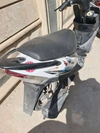 ماكس عدلة • نضيف • سلف هندو