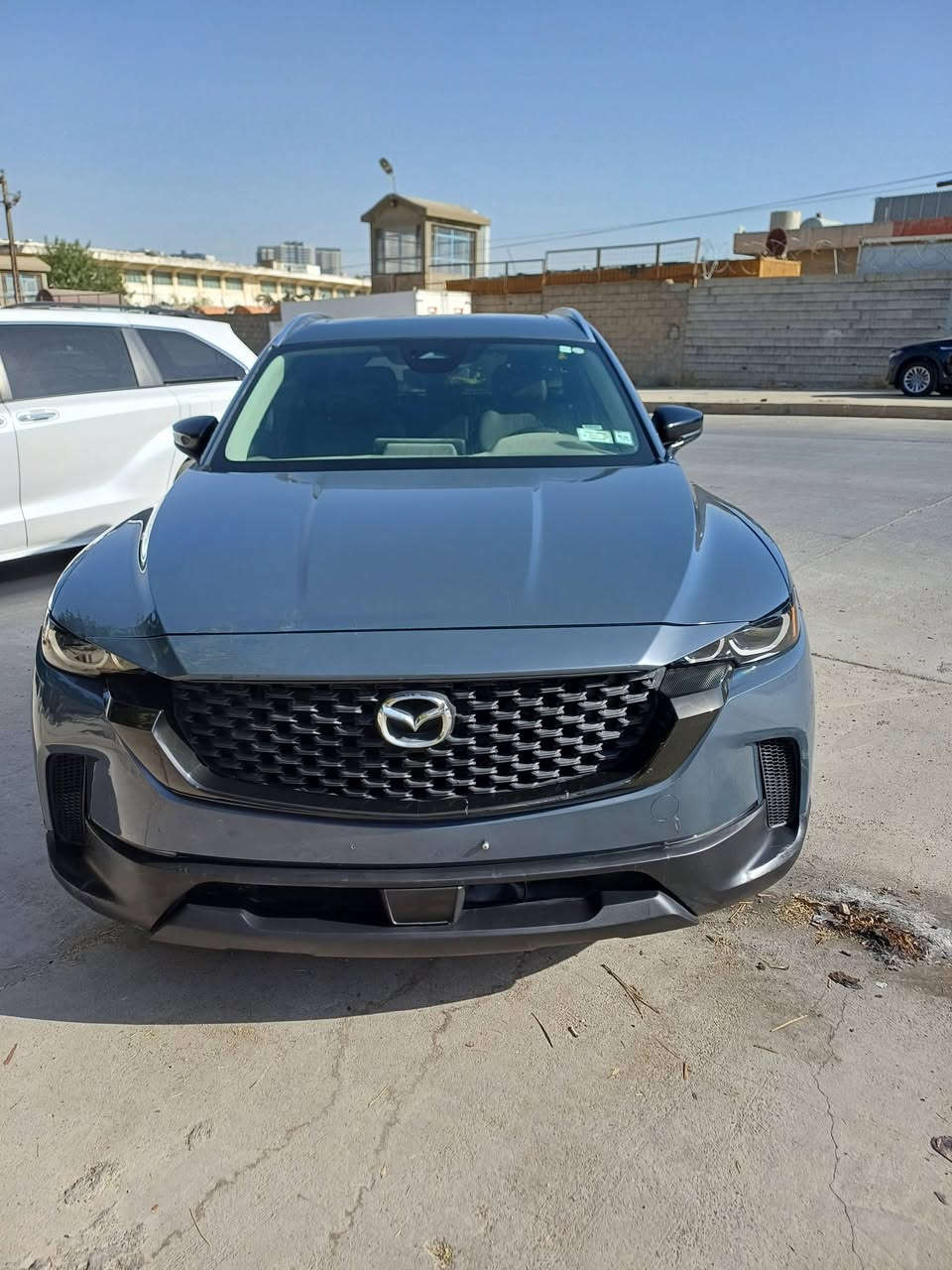 مازدا cx50
مۆدێل ٢٠٢٥
مۆسەفات premum
سلايد
رادار
كوشن هيتەر
١٢ میل ڕۆشتووە
تەنها pdr و قەلەم کاری هەیە
بێشو بشت کەبس
کاتی ٣ مانگی لەگەلە
نرخ ١٧٣ گەلا
***********

