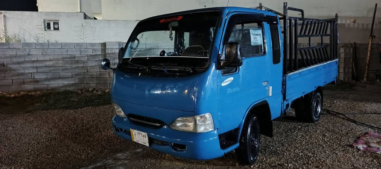 سلام عليكم كيه سامسونج موديل 2000 سيارة جديدة متخلي ربع عليه جاهزة تخم تاير تاير خلفي 13 كهرائات كله شغاله دواخل دوشه ارضيه وكشنات 
سعر 50 وبيه مجال بدون محجل ***********
