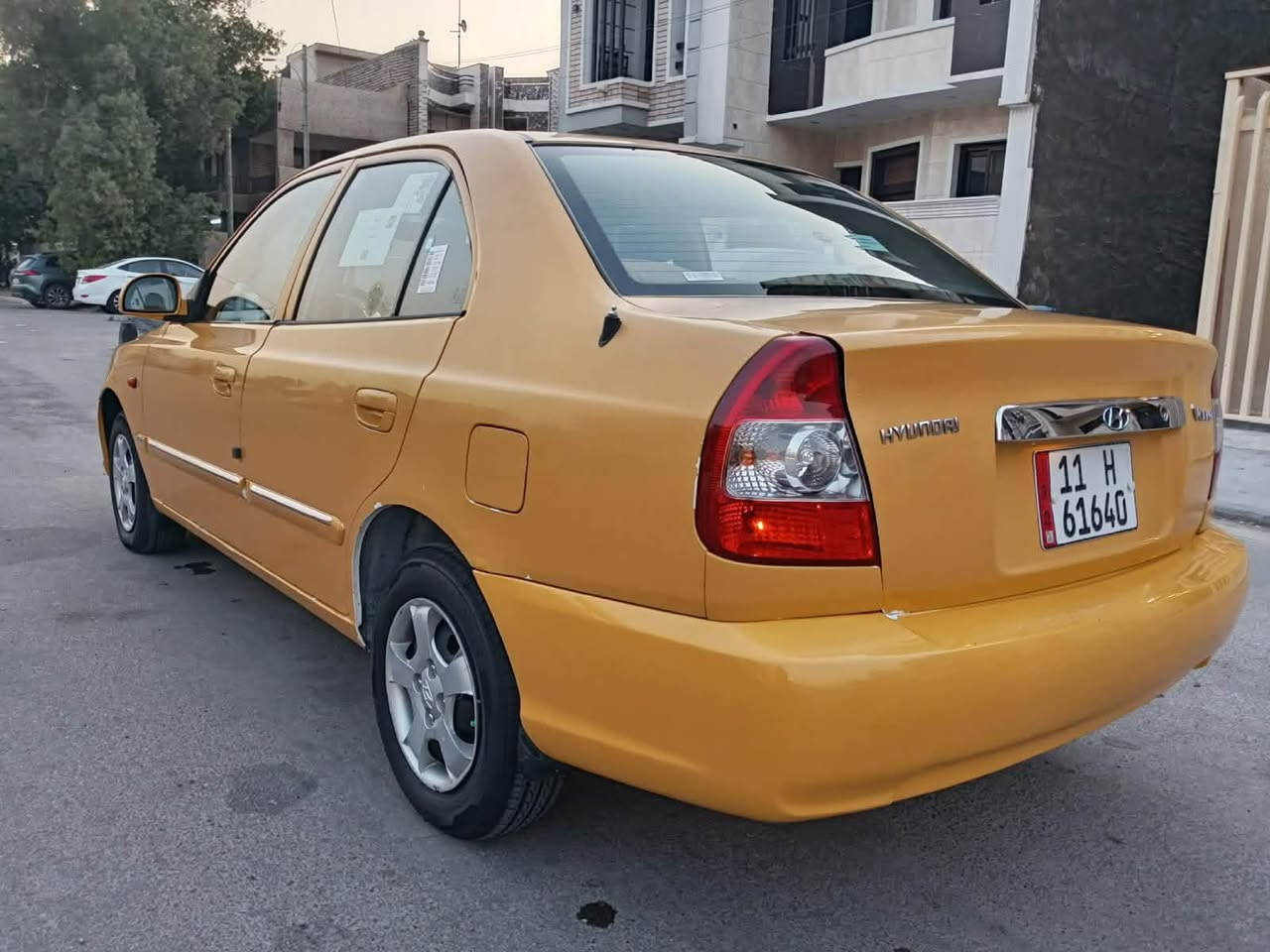 السلام عليكم
هونداي فيرنا ١٥ 
سياره كفاله عامه بدون صبغ ممعيوده
سياره جديده ع ايدي ماشيه ٩٠
مكينه كير تبريد دوشمه تخم تاير 
رقم جديد بغداد باسمي 
عنوان بغداد
مكلف ب نشر
***********
