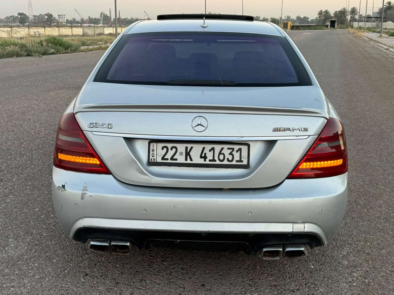 سلام عليكم 
للبيع او مراوس حسب القناعه
مارسيدس بنز
حجم S350
موديل 2005
محرك 6 سلندر 
السياره وكاله المانيه باب طويل 
السياره بدون حادث بدون صبغ فقط الدعاميات صبغ مال الكت
عليها كت AMG
السياره فوول مواصفات 
فتحه 
داخل جلد
بيبان شفط
صندوك كهرباء 
اضائه زينون
وباقي مواصفات الs
السياره مضلله وبيه باج تضليل 
بصمات 2 ويه السياره 

 كير محرك مكفوول 
ماشيه 150 كيلو
السياره جاهزه بدون نقوصات 
رقم اربيل تحويل مباشر 
السعر 150$ ورقه وبيه مجال بسيط
اكرر السياره كفاله عدا الدعاميات
مكانه بغداد
واي استفسار اني حاضر

***********

***********

( محمد الصعب )
