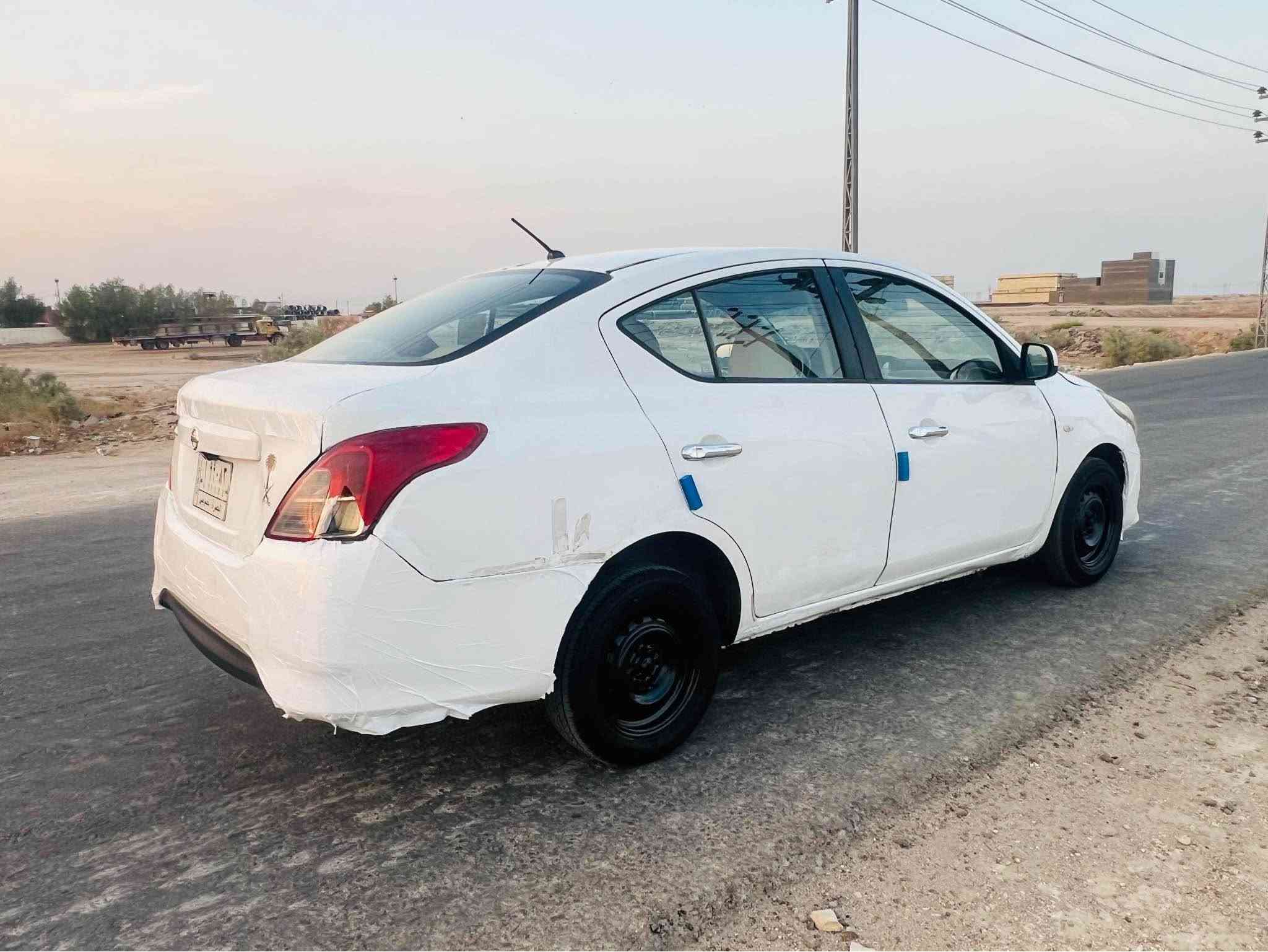 نيسان صني • ٢٠١٧ • بدون صبغ