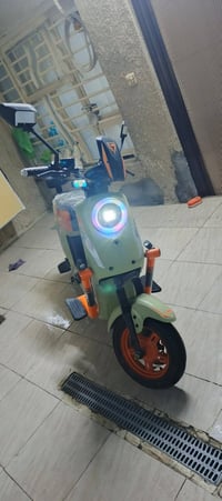 HIS H900 • 60V 2000W • 5 بطاريات