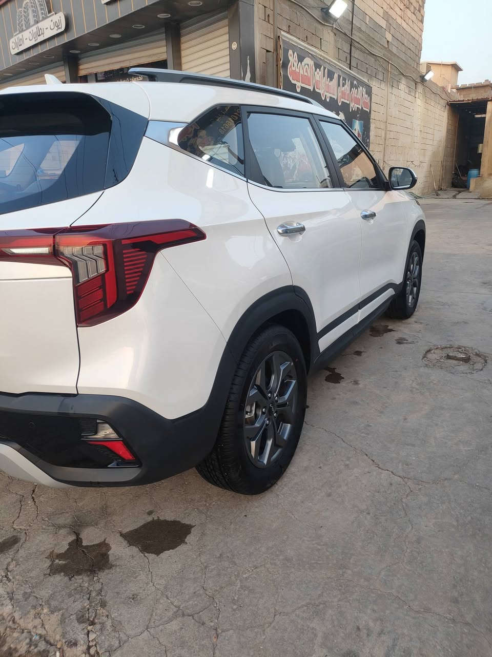 للبيع – كيا سيلتوس 2025 🇮🇶

🚗 كيا سيلتوس موديل 2025 – تجميع صيني

- ماشية 15,000 كم فقط
- استخدام شخصي
- ما بيها حوادث
- نظيفة وحالتها ممتازة
- زيت المحرك مبدّل بشكل منتظم
- صبغ وكالة بالكامل
- الفحص متاح للجادين
- تسجيل البصرة

💰 السعر: 26,000,000 دينار عراقي، وقابل للتفاوض بالمعقول

📍 الموقع: البصرة
📞 للتواصل، الجادين فقط يراسلوني على الخاص
***********
