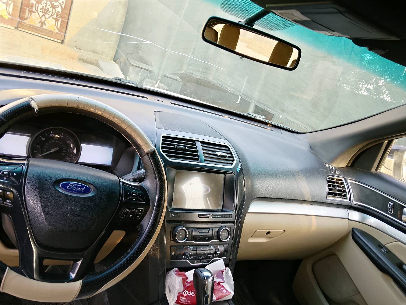 اكسبلورر XLT • ٢٠١٦ • ضرر جنطة