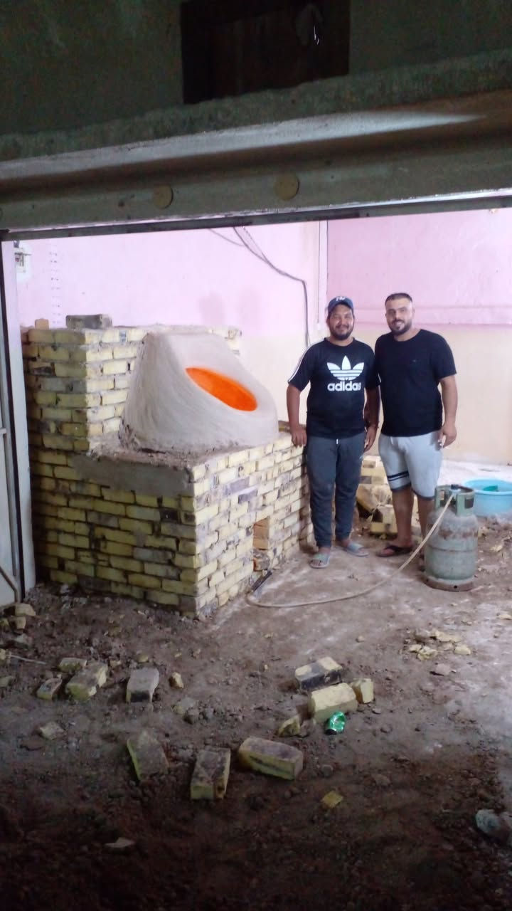 معمل سيف الكوفي .. للبناء والفخار . انسب الاسعار
***********
***********
***********  
يوجد لدينا كل مستلزمات واحتياجات المخابز والافران 
اجود وارقة انواع التنانير الكوفية .. وباانسب الاسعار 
تنانير الشوي 🍁 تنانير مندي 🌺 تنانير مخابز 🌺 عجانات 🔥 ابوق ناري 🌷 بريمزات 🌷 طبكيات 🌻
قباقة 🌟 ماشات 🌲 وكل مايحتاجه المخبز,
