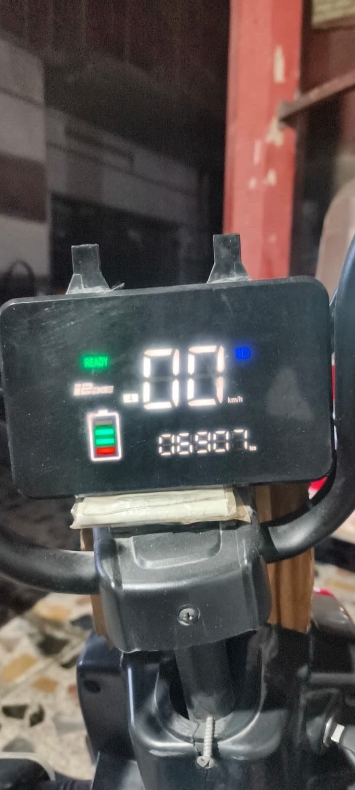دراجة للبيع سعرها 250 قابلة للتفاوض 
***********