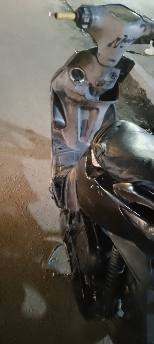 سلام عليكم دراجه ماكس مضلع دراجه كامله بيها نقص السلف شغاله هندر نكرا . 350 وبيها مجال .رقم الهاتف .***********. مكان بغداد البلديات
