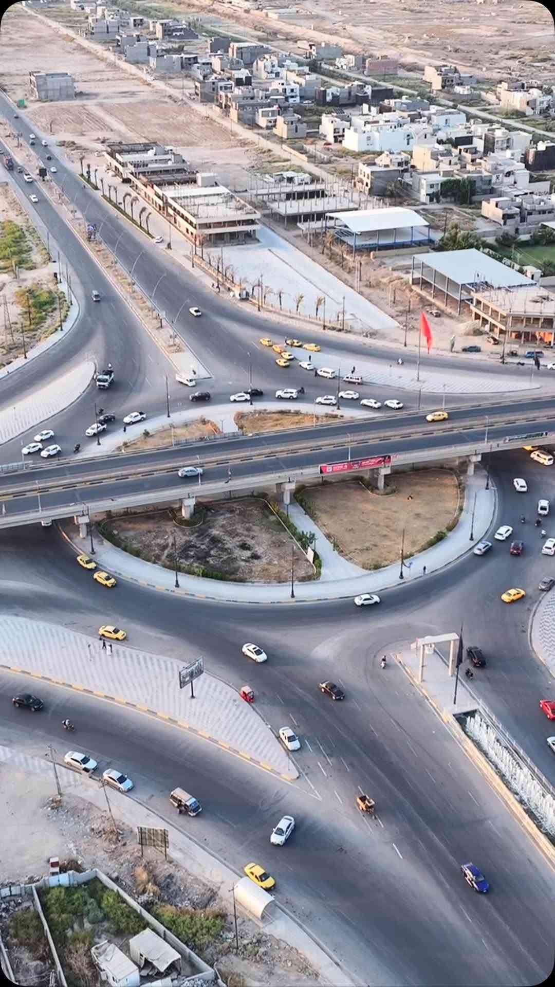 قطع ارضي • تقاطع القدس