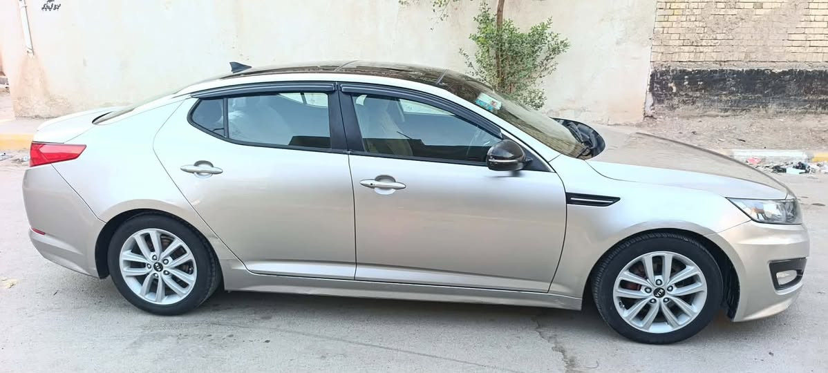 فول مواصفات • فتحة بنوراما • محرك 2400