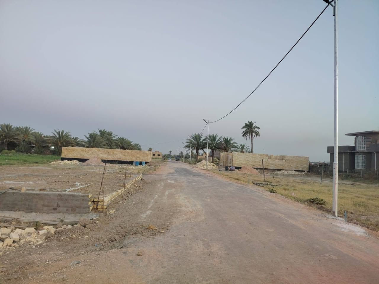 السلام عليكم 
تتوفر قطع ارضي طابو زراعي سند (٢٥) تحويل مباشر باسم المشتري خدمات كامله من 
ماء 💦 
كهرباء ⚡️ 
تبليط 🛣️
اناره 💡
 مدارس قريبه من الموقع تبعد عن طريق ياحسين (٥٠)متر  وعن مستشفى 🏥 الهاشميه (٧٠٠)متر
منطقه سكنيه وهادئه 
المساحة حسب الطلب
متوفر ١٠٠ متر
١٥٠ متر
٢٠٠متر
٣٠٠متر
٤٠٠متر
٥٠٠متر
٦٠٠متر
٧٠٠متر
٨٠٠متر
٩٠٠ متر
١٠٠٠متر
الموقع الهاشميه طريق ياحسين للاستفسار الاتصال على الرقم التالي ***********
