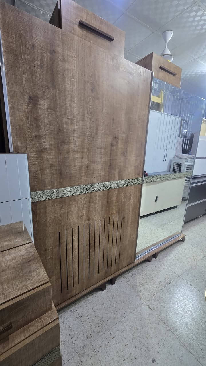 غرفه نوم تركي اسلايت مستعمل 5قطع سعر مناسب 290 الف (يرهم  مراوس ))
🌷🌷🌷🌷🌷🌷
اشتري غراض بيت مستعمل تخم ديوان كاونتر ميز طعام غرفه نوم ثلاجه مجمده غساله راسلونه خاص صوره 
🌷🌷🌷🌷🌷🌷
خانقين/ شارع مستودع خلف مركز شرطه ازادي [مزاد المندلاوي]
***********☎️
***********☎️
