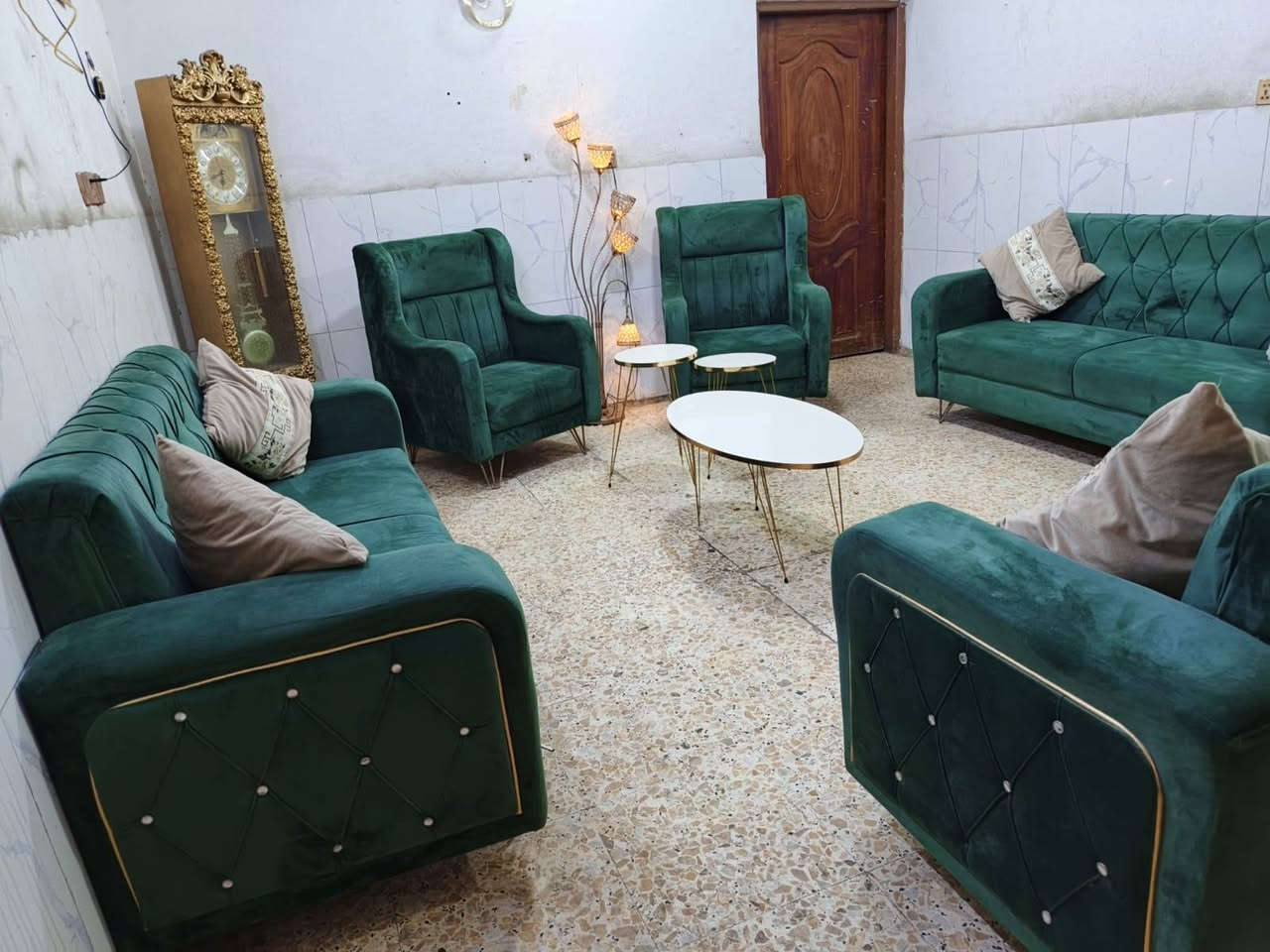 ١٠ مقاعد • نظيف ٩٨٪ • توصيل واتساب
