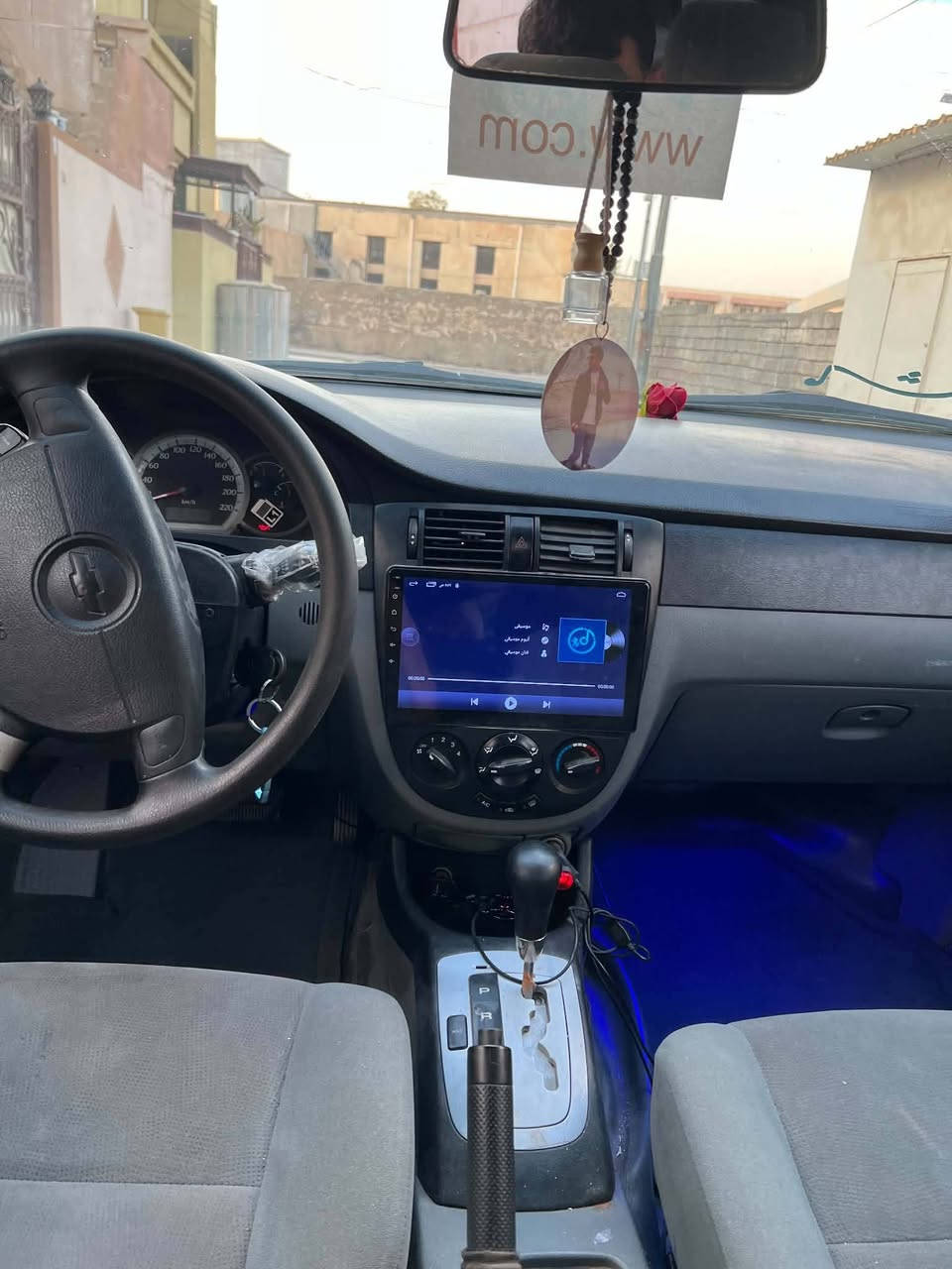 ***********ئۆپترا مودێل ٢٠١٣  السعر 87 اتصل رقم ***********
خاوێن و بێ کێشەیە هەموو شتێکی خۆی هەیە و کۆبۆن و بێ بۆیاغە تەنها تەبرید و ڕۆنی پاوەرەکەی کێشەیەتی دوای مەعامەلە دوو گەڵات بۆ ئەگەڕێنمەوە هی ئەو دووانە نرخی تەنها و تەنها
