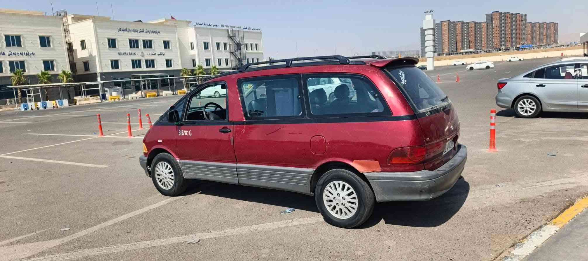 سلام عليكم تيوتا بريفا للبيع موديل 1992 سياره جديده سنويه جديد رقم اربيل انكليزي سنويه لحد 31 كير و محرك جديد دواخل جديد تبريد شغال قطعتين تايرات وياله جديد شاشه ايبات كهربائية كله شغال لايتات أمامي و خلفي جديد أكسل طبلات جديد كير أوتوماتيك فقط باب اسلايت بي ضربه و امرجعينه عل بارد و فقط بيه خياس جوه باب اسلايت فقط أسقف اسلايت من وره و كدام مكان سياره كلار و بغداد سعر 52وبيهاا مجال رقم ***********

نص مكتوب في الصور:
- CAMON 40
- 23mm f/1.8 1/1412s ISO400
- 35mm f/1.8 1/33s ISO746