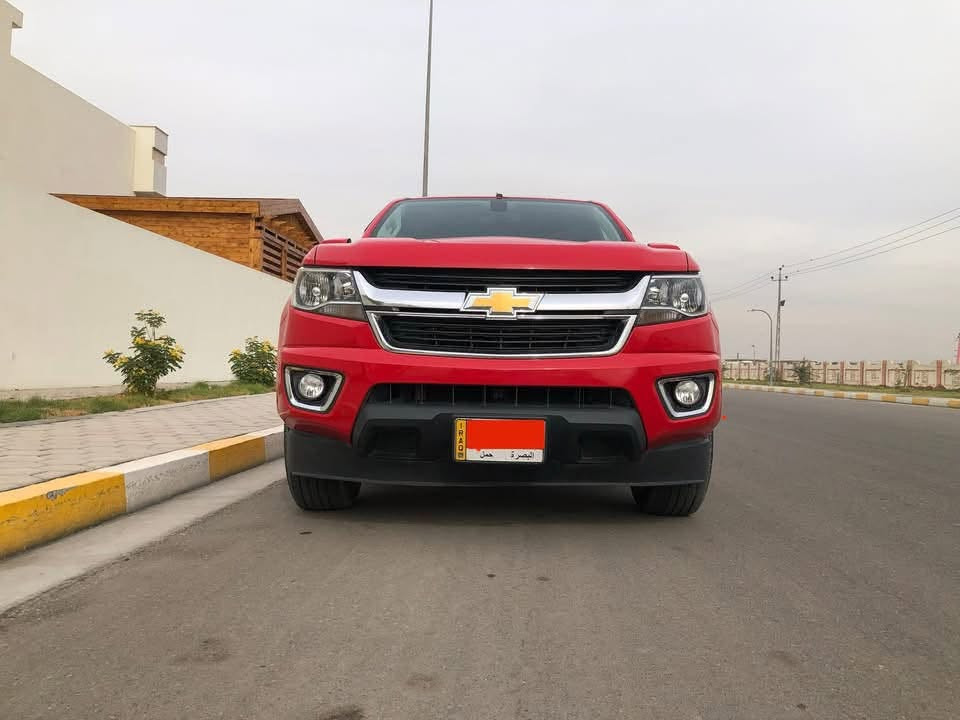 شفرليت بيكم كولورادو ١٨
تو ويل دفع خلفي 

محرك 3.6 V6  كير ٨ نمر
باب وربع / اخت الكلين / حادث جاملغ خلفي ( صور الحادث موجودة بالاعلان) كير مكينه تبريد شرط الفحص والبجم كبس بلادي برغي ما مفتوح - ايرباك برده خلفي فقط والدشبول صافي ولا اشارة بيه… عداد المسافة ١٤٥ الف كيلو .. بيهه طخات بالبدي وما مصلحهن .. سيارة حلوه و ويل كب بلادي
ترايهه ١٦٠ (قفل سرعة) / رون ٢ ونص (حطيت فيديو بالاعلان للتراي مالته) 
شرط الفحص 

سيارة مرتبه وع ايدي وسحبها كلش حلو وزيوت استخدم كله Amzoil الاصلي .. بالعافيه ع الياخذهه

 

رقم الشاصي
1GCHSBEN6J1177709
السعر ١٣٥ 
مكان السيارة / البصرة 
رقم هاتف: *********** متوفر واتس واتصال
