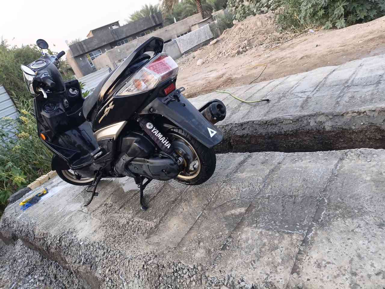 للبيع • دراجة • اتصل