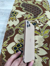 آيفون 11 برو ماكس • مفتوح • بطارية 83