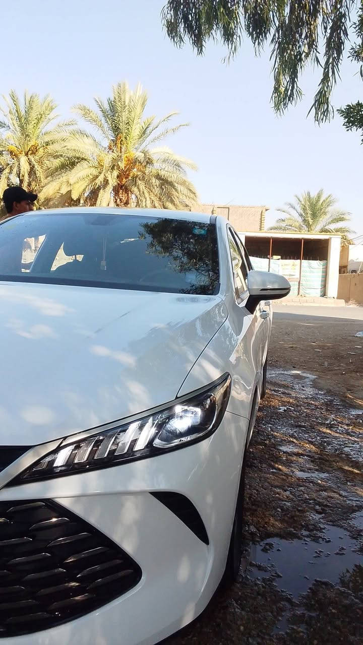 بي واي دي ٢٠٢٥ داخل زيتوني السياره كفاله عامه من كلشي ماشيه الكلي ١٤ الف السياره زيرو شاحنه اصليه دواسات حضن السياره كلش نظيفه مواصفاتها فول ومعروفه شنو مواصفاتها رقم بغداد السعر ١٣٠ وبيها مجال بسيط 
للاستفسار ***********
