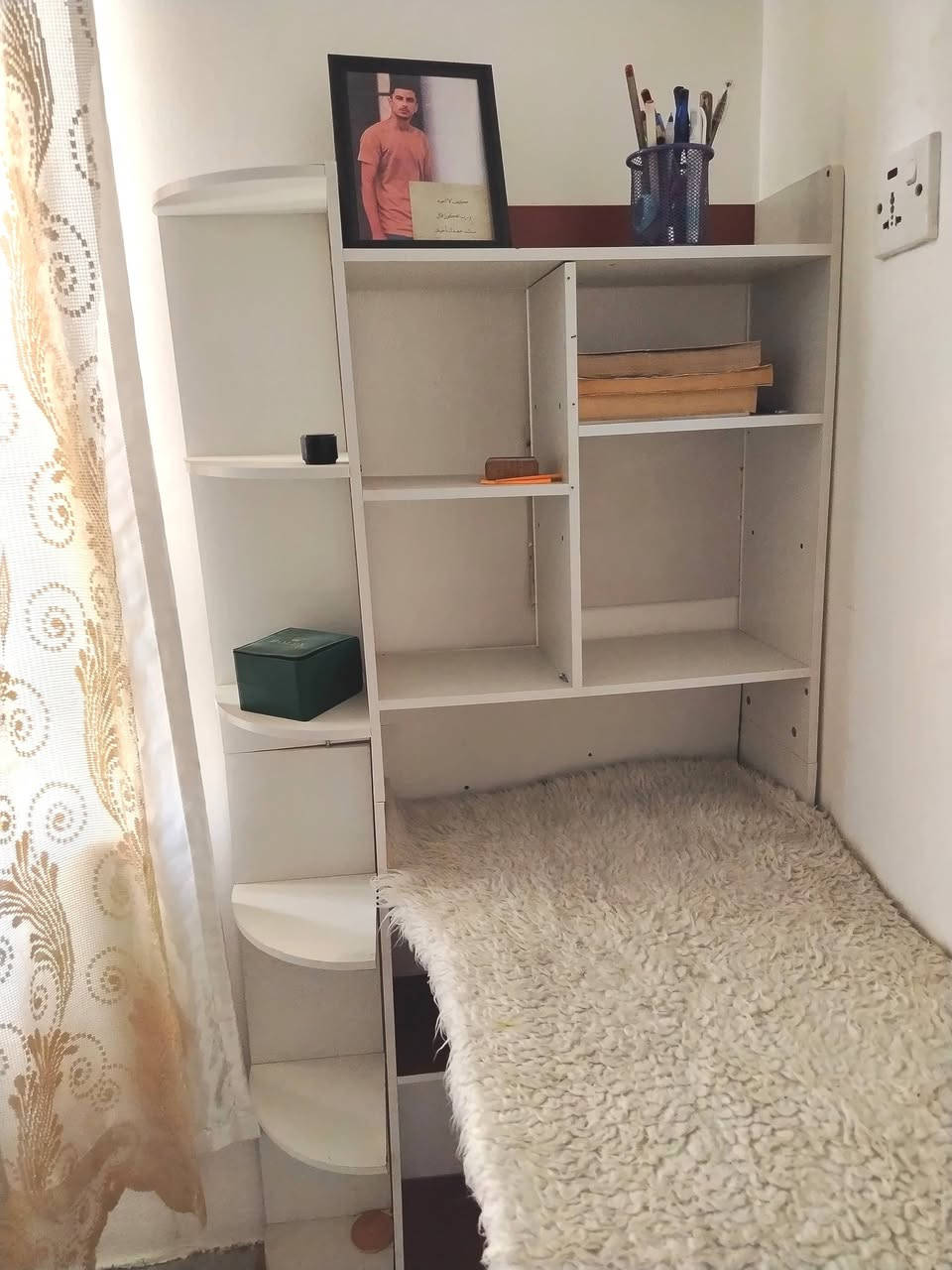 بيع مستعجل
ميز مكتبي للبيع النظافه كدامك 
خشب mdf 
العنوان كركوك حي الاسرى والمفقودين 
السعر 50 الف 
***********
