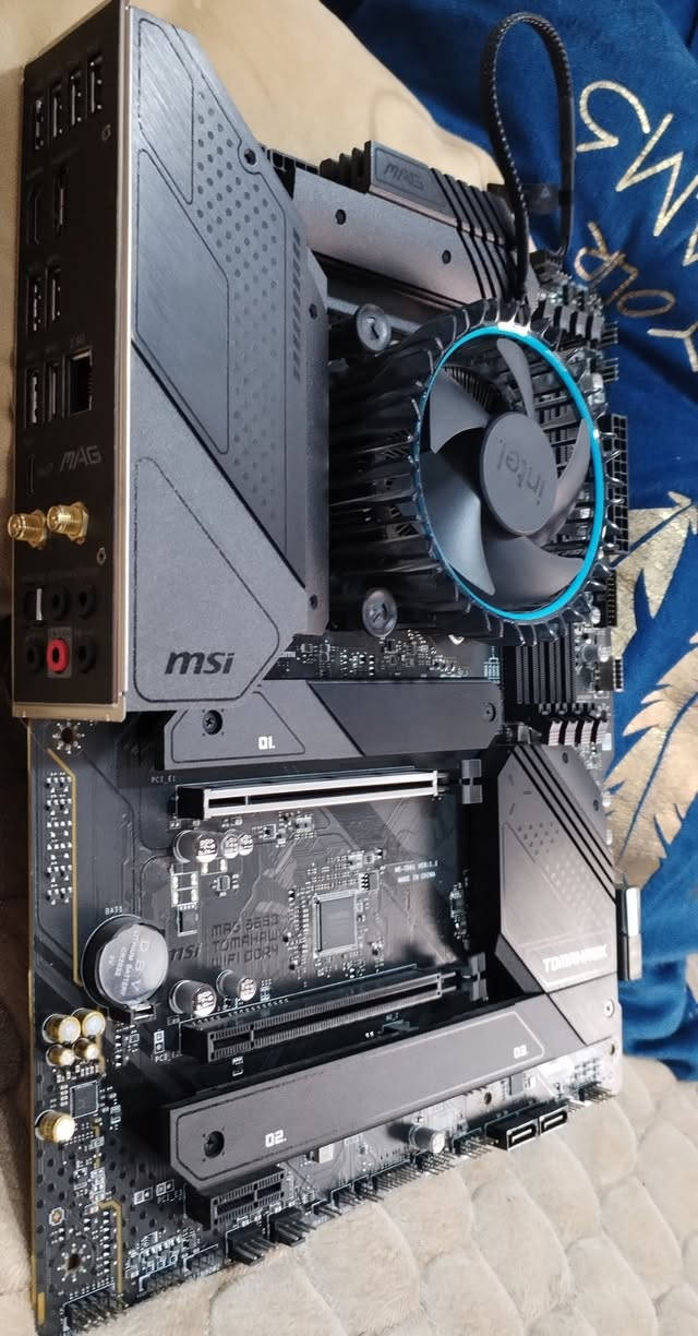 Mb b660 wifi g12 msi
باقي التفاصيل بالخاص

 *********** بغداد
