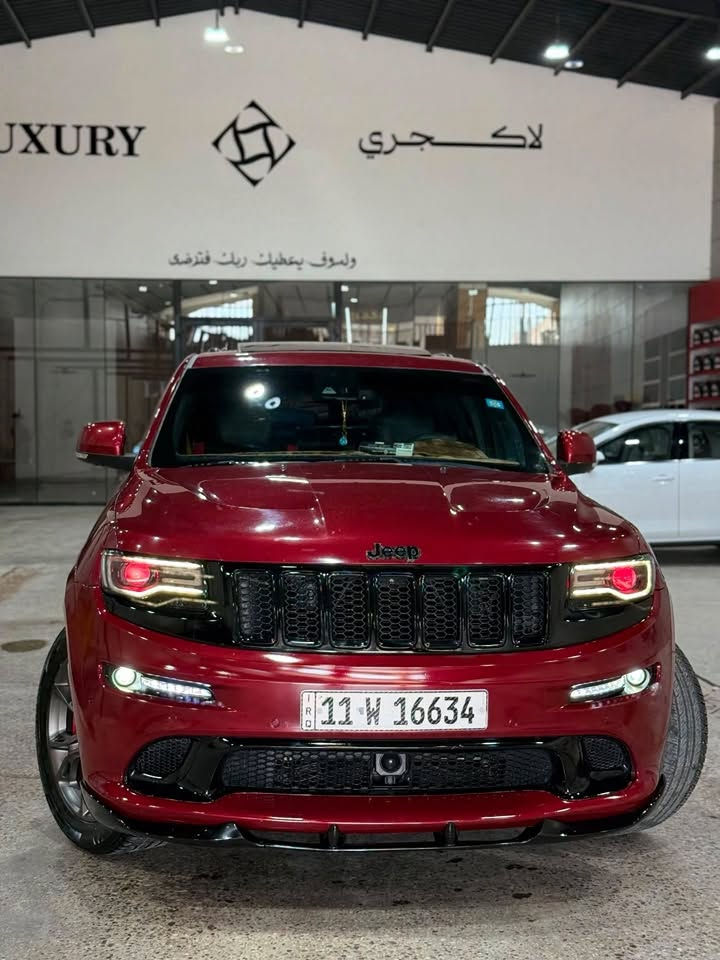 جيب كراند شيروكي SRT 🔥⬇️
💰 السعر:180$ 
🔹الموديل: 2014
🔹اللون: ماروني مميز ❤️‍🔥
🔹 المحرك: 6.4L HEMI / V8 
🔹 عداد المسافات: 97000mi
🔹 المواصفات: ⚜️فول مواصفات 1/1⚜️
🔹 بانوراما ✅
🔹 وضعيات قيادة متعددة (Auto, Sport, Track, Snow, Tow) ✨
🔹 تدفئة بلمرايا الجانبيه♨️
🔹 تدفئة بالستيرن ♨️
🔹 مقاعد كهربائية عدد ٢⚡️
🔹 تدفئة + تبريد بالمقاعد♨️❄️
🔹 مقاعد خزن ميموري🌟
السيارة وارد كندي گلين تاتيل 
وبالعراق بيها ربع جاملغ گلير + الباب الخلفي تكحيل 
التزويد : اكزوز + شوته AFE + برمجه + سقف رولز رايز
مكان السيارة كربلاء 
📞 للاستفسار الاتصال:***********
