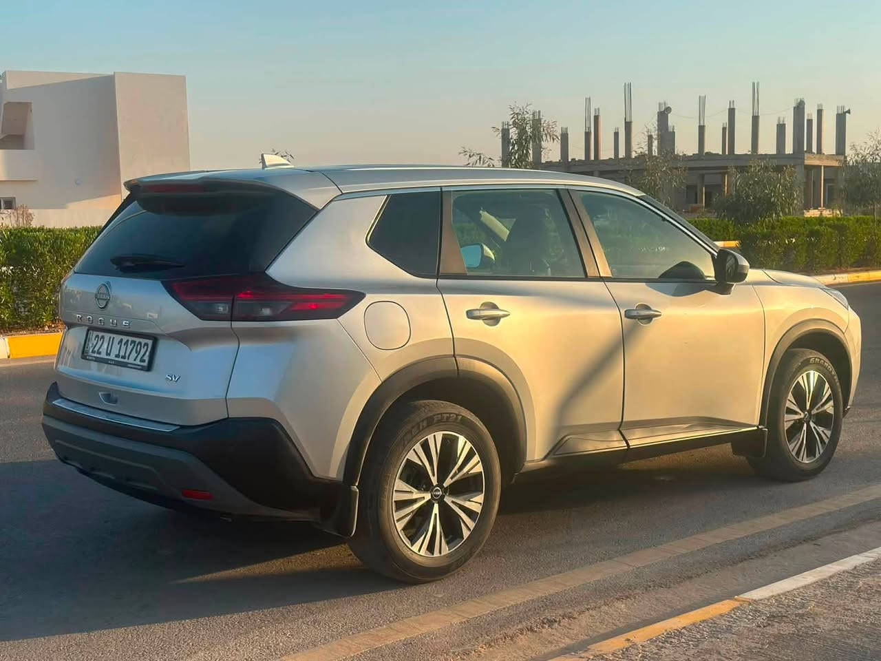 نيسان روج  2023
نيسان روج sv بلص

موديل 2023 

ماشيه 33 الف

فول 1/1 ماعده الفتحه 

السياره بدون ايرباك طخته جداً خفيفا السياره وضع شركه   

السعر 148 

***********
العنوان موصل دوميز
