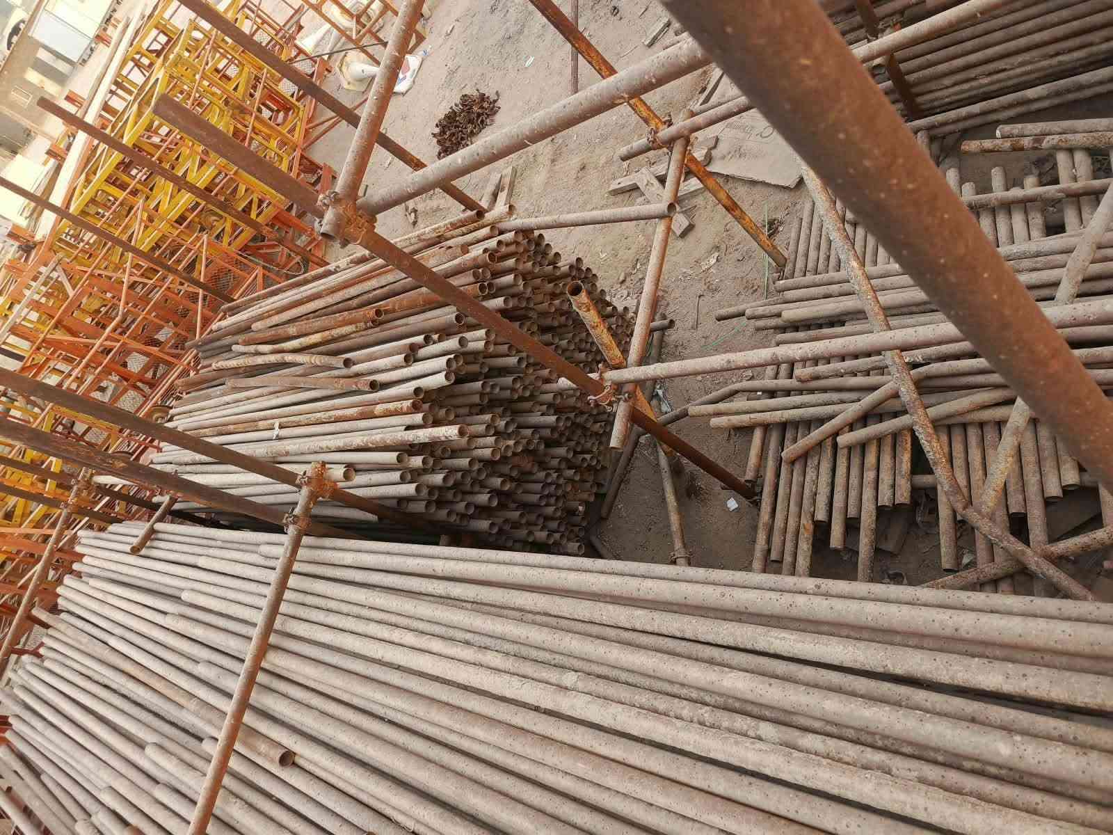 بوري حديد • انج ونص • قياسات 1م-6م