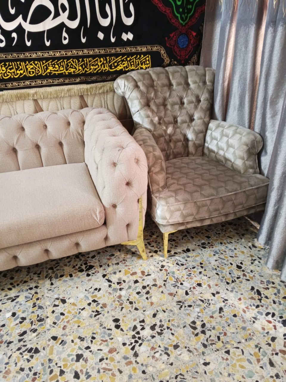 تخم تركي ب 350
مايكرو اوفن ب 75 
 بغداد العبيدي
