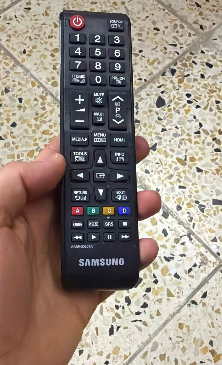 السلام عليكم
عندي بلازما سامسونك الماليزي الاصلي وليس المصري حجم ٣٢ جديده كلش لا مصلحه ولا داخله تصليح بلاديه بدون نت للبيع وحتى قليل تلكي منها بالسوك للامانه
تحب تجي تفحصها يمي بالبيت هلا بيك او تريد تاخذها وتفحصها يمك هم عادي وانطيك ضمان بيها اسبوع
مكاني بغداد/الاعظميه ومتوفر توصيل داخل بغداد فقط
رقمي للاستفسار  *********** وبي واتساب
