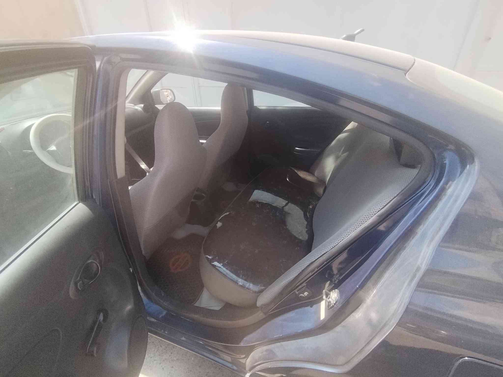 السلام عليكم نيسان فيرسا موديل 14 سعر 60 ورقة بيهة خط بلظفيرة واكف يعني لازم تبدل ظفيرة او كهربائي زين يصلحة اني ماعندي مجال اصلح مكاني شهداء البياع ***********
