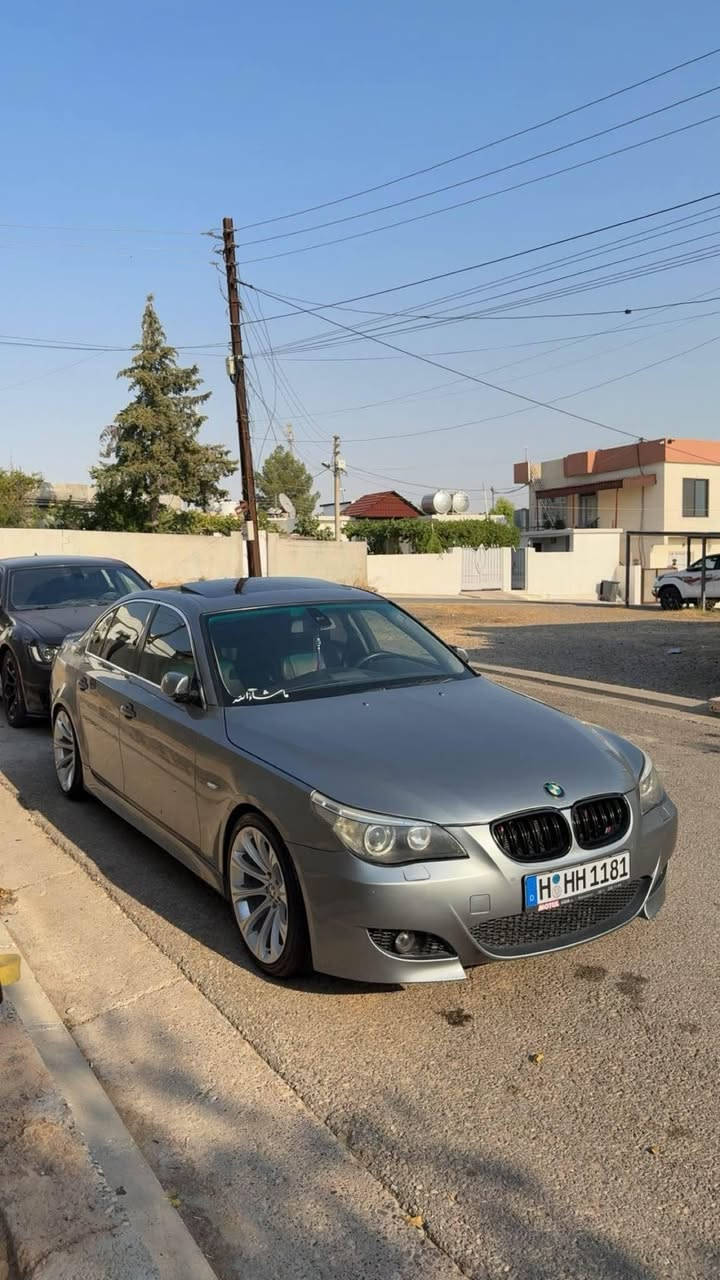 بي ام چاوبرو 2004 فول موصفات منفيست اسلي صقف وي حيزام به شه رت مكينه ٥٣٠ نوزل كورت دعامي لو دعامي به شه رت سعري ٧٥ وي مجال شوين هه ولير رقم تلفون *********** أربيل, العراق
