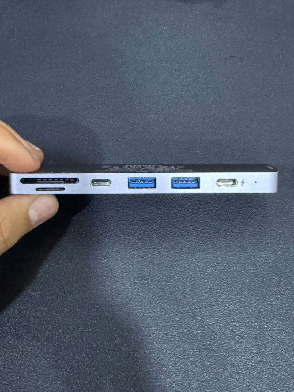 ادابتر انكر • هاب USB-C • ماك بوك