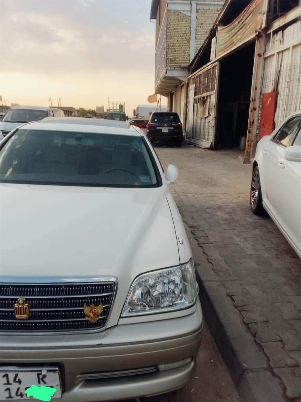 للبيع ملكه خضراويه تسجيل جديد قرار 102 تحويره النجف فوك وجوه دشبول عارف العيساوي 
تخم تاير جديد 
تنته علامه ذهبيه بلاد 
مري اشاره ولد بلاد 
ويل نجمه نفطي 
تبريد تدفئه كشنات كهربائي 
السياره طك كارتون ما ماشيه بل عراق 
للاستفسار الاتصال 
***********
