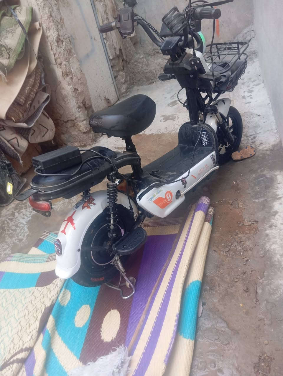 للبيع موطور شحن  السعر 270 الف رقم الهاتف ***********.  ***********. مكاني كركوك   حي  الوحده
