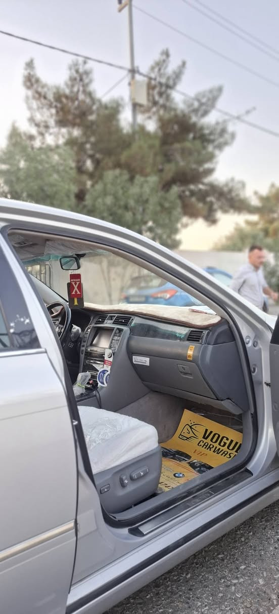 شاهینە مووس182
ساهینە مووسە 2005
گێڕو مەکینە 182ئاڵتونی بازاڕ 
3دووگمە 
سەلاجەیە
3پەردەی 4کوشنە کارەبا 
چواری تایەو وویل لۆکی لەژێرایە
بۆ نوخسانی مەگەڕێ 
گێڕو مەکینە بەشەرتی 100فیتەر
سەیارەکە زۆر جایزە
کۆد و بارکۆد پلێتیش بۆ بەستراوە یەکسەر بیکە بەناوی خۆتەوە
شاشو کامێرا 
***********سعری 59 مەعامەلە
