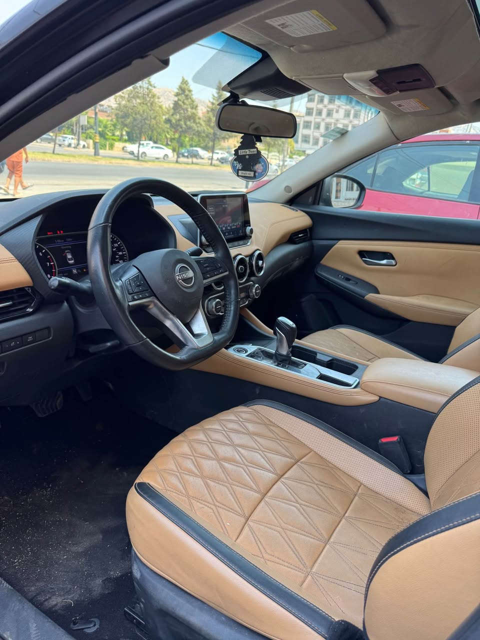 Nissan Sentra SV Plus 2024 نيسان سنترا

ثلاث قطع و نص قمارة صبغ بدون دواخل 👌
نبيع عام صبغ و شرط بدون دواخل
ارباك بس بردة طاك و ٢٨ الف ميل ماشية
رقم شاصي بالصور

فول فول مواصفات ١/١ SV Plus  🔝
بصمة و شغال و سلايت و خمس كاميرات و دواخل برتقالي،
رادار و حساس و ويل كروم و كشنات هيتر و كهربائي و 
بعد بيها مواصفات اهواي.....

كير محرك تبريد شرط 💯
كل شي بلادي شركة رادار حجر راديتر 💯

شرط الترقيم و يترقم محافظات شيمالية ✔️

سعر 🔥 105 ورقة و مجال بسيط 
مكان عقرة "ئاكرئ"
واتس اب و كورك ***********
*********** اكر, نينوى
