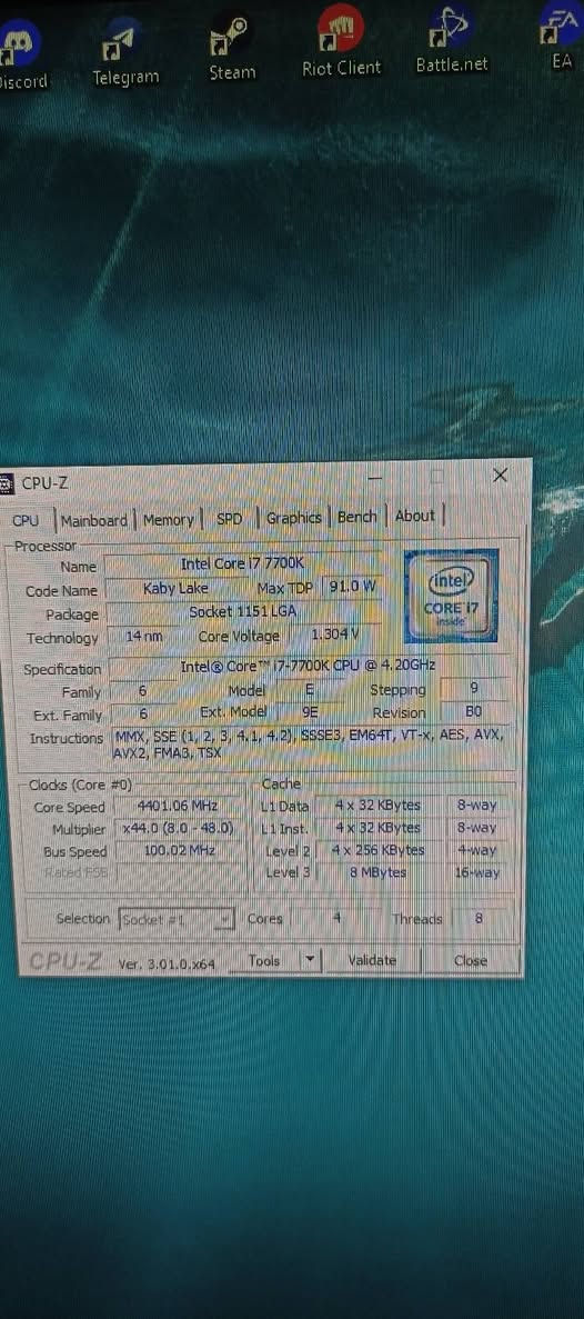 i7 7700K • RTX 2070 سوبر • 16 جيجا DDR4 3200