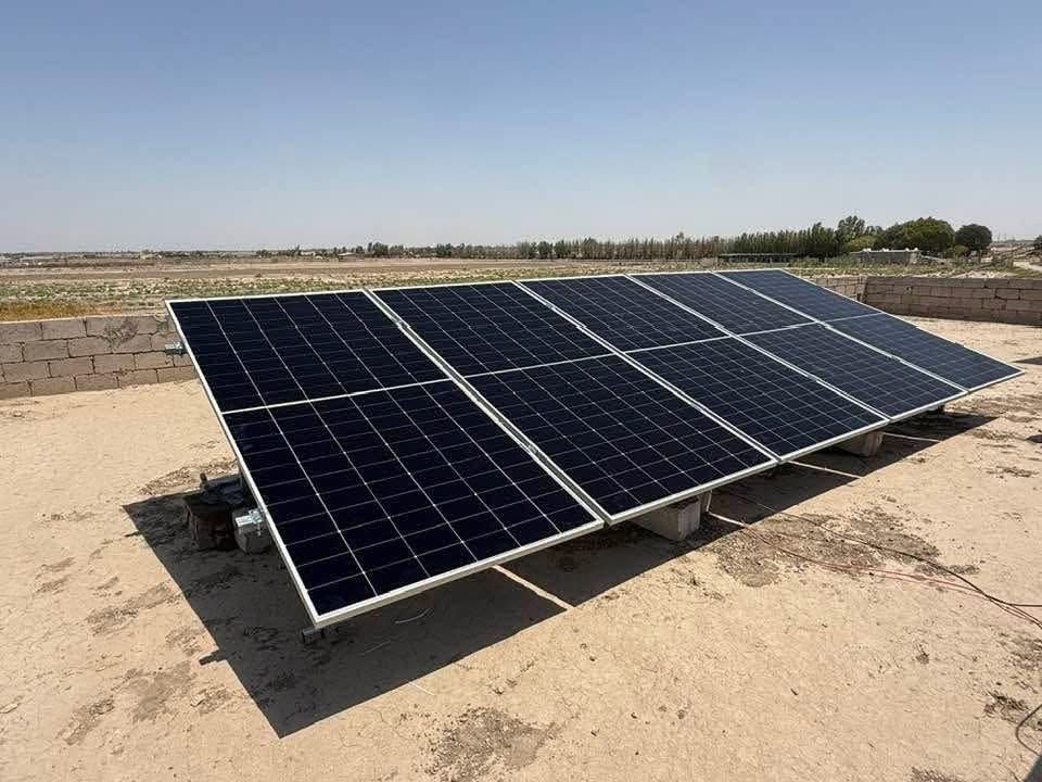 �☀️ تم بعون الله تجهيز وتنصيب منظومة طاقة شمسية متكاملة الى الاخ فرحان كاظم  /قضاء الدغارة 

✅ منظومة 10 أمبير نهاري 8 ليلي مصممة لتوفير طاقة مستقرة وتشغيل الأحمال بكفاءة عالية على مدار الساعة.

⭐ مميزات المنظومة:
🔹 بطارية عالية الكفاءة بضمان 5 سنوات.
🔹 انفيرتر بمواصفات متطورة وضمان سنتين.
🔹 ألواح شمسية بضمان 15 سنة وأداء ممتاز في مختلف الظروف الجوية.

💡 تخلص من مشاكل انقطاع الكهرباء وارتفاع تكاليف التشغيل، واستثمر في طاقة نظيفة واقتصادية تدوم لسنوات.

📞 للحجز والاستفسار وتجهيز جميع أحجام المنظومات المنزلية والتجارية، راسلنا على الخاص.

طاقة شمسية اليوم… راحة وأمان لسنوات قادمة. ☀

للتواصل 
مهندس عباس:***********

مهندس حمزة:***********
