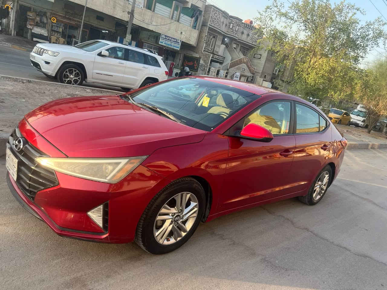 السلام عليكم
🚗للبيع النترا أمريكي موديل 2019

🔹 الممشى: 115 ألف ميل
🔹 الحادث: حادثها مثل ما موضح بالصور
🔹 الليبل: السيارة كلها ليبل واحد، ما بيها أي تبديل
🔹 المكينة: 2000 دوش
🔹 الكير: AT
🔹 المواصفات: نص فول

☑ شاشة
☑ كامرة دوارة
☑ تحكمات ستيرن
☑ رادار جانبي وأمامي
☑ Drive Mode
☑ مانع انزلاق
☑ ويل كب

🔧 السيارة كلشي ما ناقصها:

• بطارية جديدة
• تايرات جديدة
• صدر نص عمر
• منظومة بانزين جديدة
• منظومة تبريد جديدة
• مي زيتي أصلي
• الجونات نظيفة
• دسكات جديدة

📍 رقم بغداد
📍 الموقع: بغداد / الحرية

💰 السعر: 123 ورقة وقابل للتفاوض

📞 ***********
