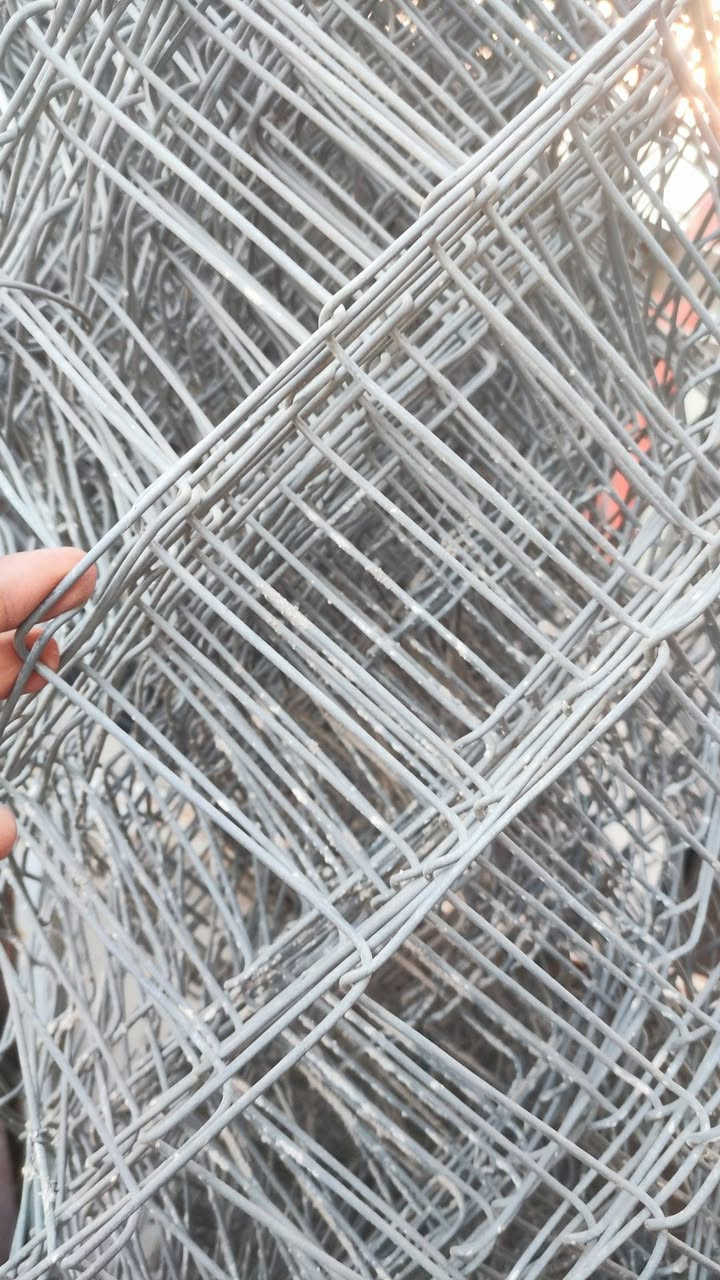 سيم بي ار سي علئ لفة الشركة ما مفتوحات 
العدد 3 لفات 
كل لفة 10 امتار ستندر . واقع هية 9 وكسور 
ب150 كلهن 
ديوانية سياحي السنية  
*********** 
الي يريدهن خل يخابرني
