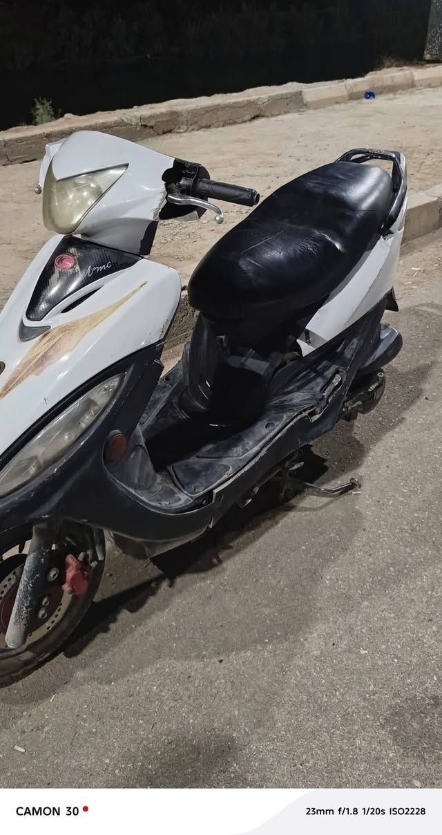 السلام عليكم ورحمة الله وبركاتة
درجه جي فور كامكو البيع مفتوحه 

درجه حلوه شلعه ومعدل  +كلشي شغال بيها سلف شاير بكلايت الايت حساس سلف شغال هوران  

نقصه فقط باتري فقطط وترتيبات شي بسيط بيها 

سعر 275 وبيه مجال رقم هاتف وتساب*********** 

مكاني ناصريه سوق الشيوخ كرمه بني سعيد ناحية الطار

نص مكتوب في الصور:
- CAMON 30 23mm f/1.8 1/33s ISO2356
- CAMON 30 23mm f/1.8 1/20s ISO2228
- CAMON 30 •	23mm f/1.8 1/20s ISO2214
- CAMON 30 • 23mm f/1.8 1/33s ISO1852
- CAMON 30 23mm f/1.8 1/20s ISO3077