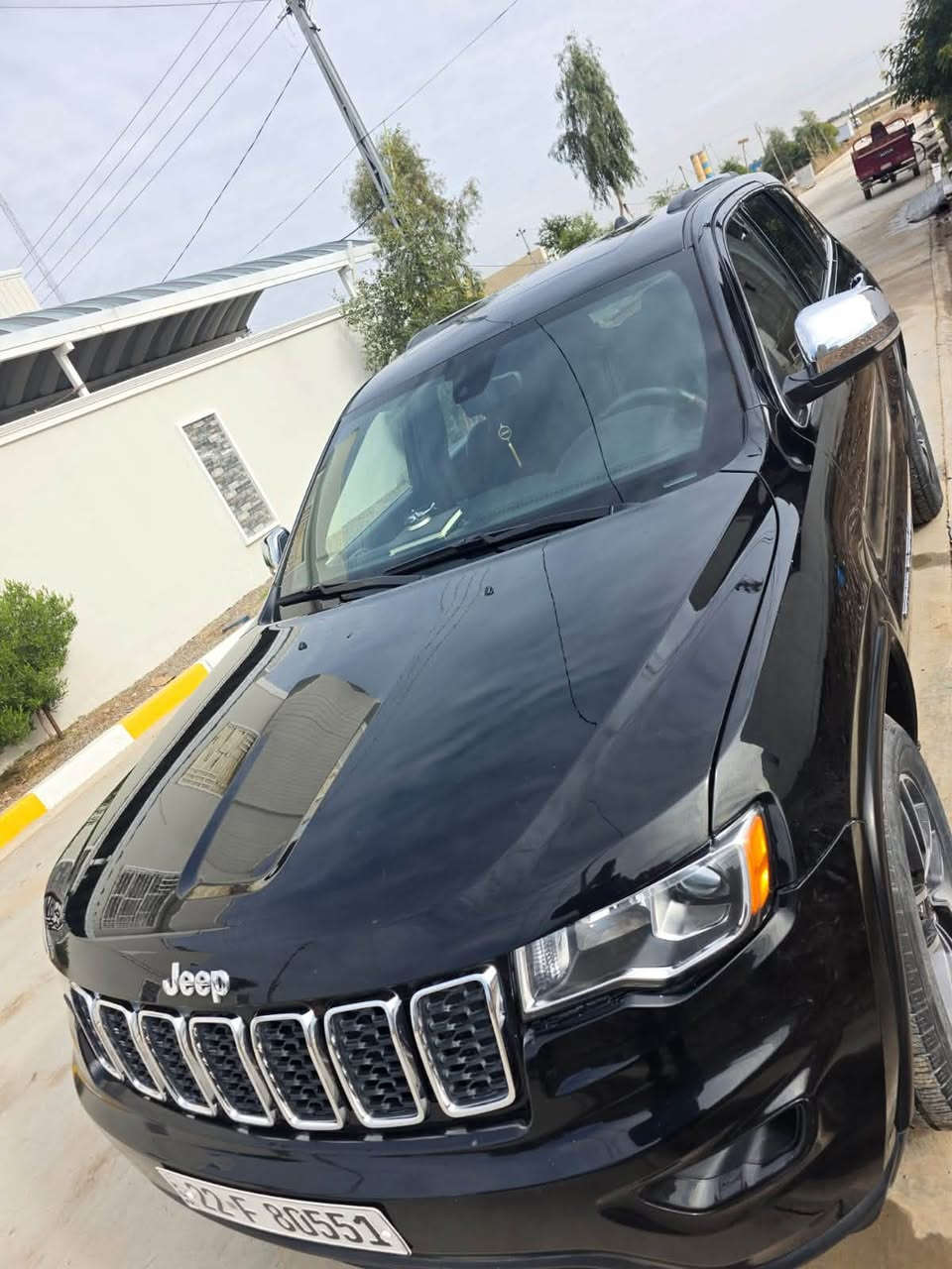 جيب شيروكي 2021وارد امريكي السعر240 وبيها مجال فول مواصفات فئة لمتد بانوراما كشنات جلد كهربائيه تشغيل عن بعد خزن ميموري شاشه كامره دواره جنطه كهربائيه إشاره بلمري حساسات محرك V6. 3600 تبريد خلفي محرك وكير وتبريد وحداديه مكفولات ماشيه 84 تخم تاير جديد وارد امريكي حادثها چاملغ شويه من البنيد  كلير بدون دواخل والباقي كفاله عامه ضربه وصبغ وتبديل رقم اربيل انكليزي 
***********
