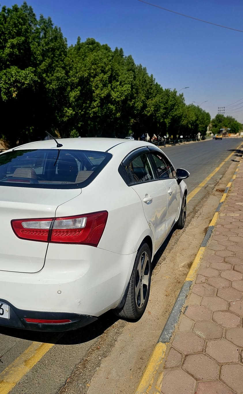 للبيع او المرواس..
كيا ريو 2012 خليجي نظيفة ماشية فقط 140
🔸 المحرك 1600 دبل قطرة 
🔸 الكير ATM المرغوب
🔸 تبريد ثلج ثلج منضومة جديدة
🔸 حداديه صدر نظيفه جدا
🔸 كهربائيات كلها شغالة ما بيها اي نقص 
🔸 مواصفات كامرة و شاشة اصلية كار بلي بورقة شادها  ايكو تحكمات فول .. حساسات  الخ  ...
🔸 رقم بغداد الدولي الجديد سنوية جديدة تحويل مباشر
🔸 صور السونار مرفقة 
✅ السعر 85 
العنوان واسط الكوت للاستفسار على الرقم ***********

نص مكتوب في الصور:
- مركز الاتقان التخصصي لفحص صبغ السيارات فحص السيارات قبل الشراء الاسم الكامل بلا نوع السيارة كيا ريو التاريخ 2025-02-06 الموبایل بلا الموديل 2012 الوقت 04:54 م رقم التقرير MIC-000197 رقم السيارة المنظم admin نتيجة اختبار اداء المحرك حالة المحرك : جيد فتح المحرك مسبقا نتيجة اختبار اداء ناقل الحركة حالة الكير : جيد 100 80 60 40 20 0 اداء الكير : جيد يعمل بصورة جيده نتيجة اختبار نظام الفرامل جيد جيد جيد جيد جيد نتيجة اختبار الاطارات جيد جيد جيد جيد جيد جيد شارع بدرة - قرب ساحة البيع المباشر الفحص لا يشمل القص والبلاستيك وما تحت الملصق تخلي مسؤوليتنا بعد انتهاء الفحص وتسليم التقرير *********** - ***********