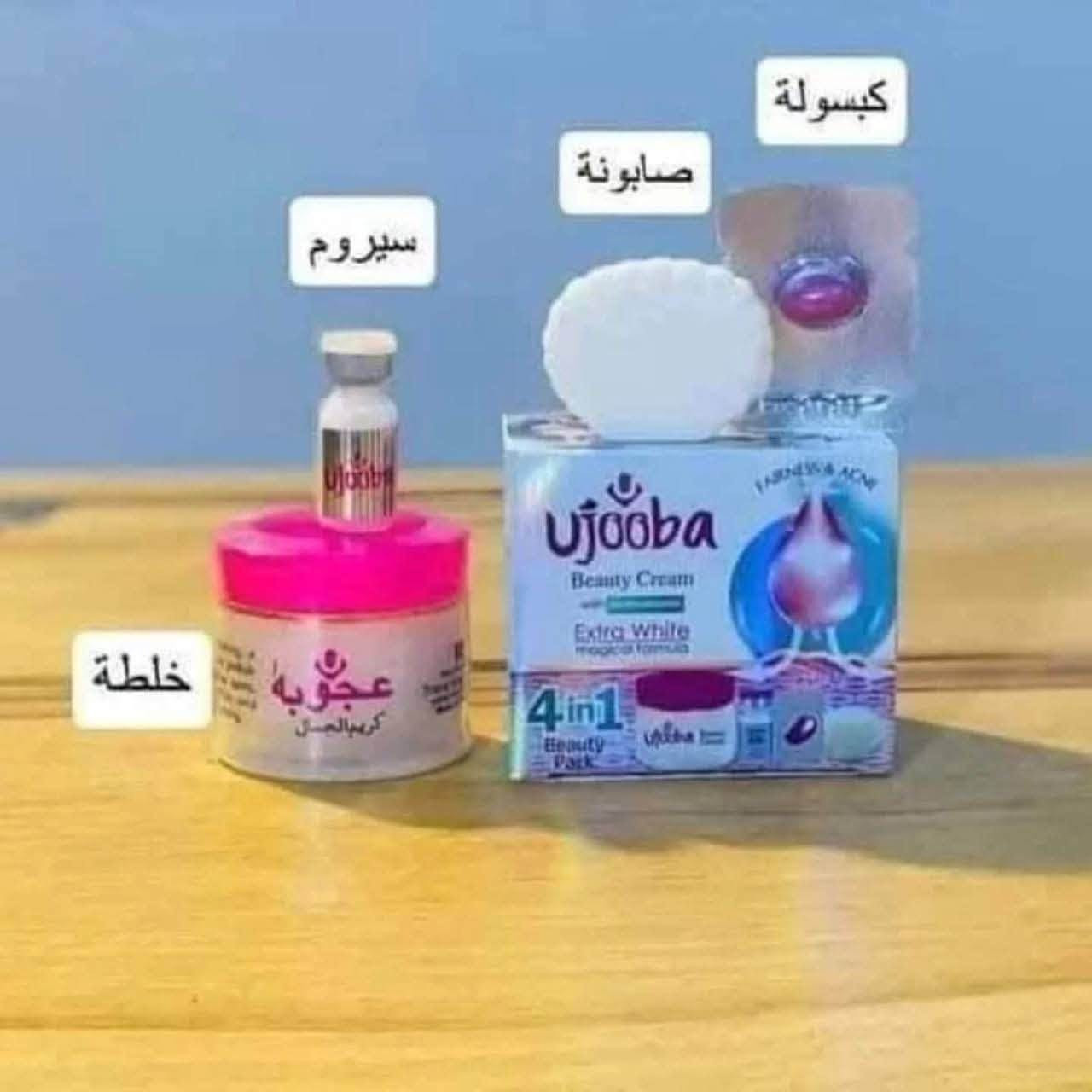 خلطه عجوبه 💖4في1
كريم الجمال اعجوبه 🤍 4 قطع البكج 
1- كريم عجوبه 
2- صابونة اعجوبه
3- سيروم (ابرة) اعجوبه
4- كبسولة اعجوبه
جملة فقط

نص مكتوب في الصور:
- كبسولة صابونة سيروم خلطة