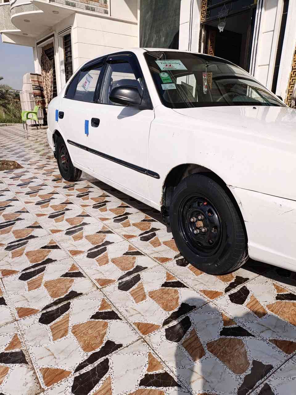 السلام عليكم سياره اكسنت لبيع موديل 2000 رقم بابل تحويل مباشر كير ومحرك خير من الله حداديه جاهز منظومه زنون جديد كهربايات كله شغاله السعر 32 وبيه مجال العنوان كربلاء طوريج رقم الهاتف ***********. مگلف بالنشر الخاص مغلق
