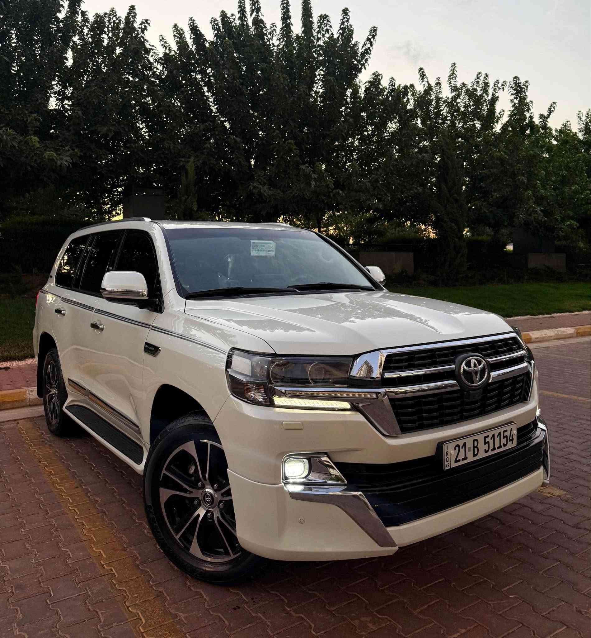 Toyota Land Cruiser 2021
                              GX.R - Grand Touring  - ٣ شاشە
                                               V6 - فول فول مواسەفات 
سفری شەریکەی جیهان دەرەجە(١)
😵بێ بۆیاخ و سارد بێ شوخت و چاڵ 
⚫️زۆر تازە و جوان ماشاالله 
⚙️گێڕ و مەکینەی بەشەرت نەکراوەتەوە
✍️سەنەوی و ڕەقەم و هەزە و ژینگە و ڕێگاوبان تازەیە
🛞٤ تایەی تازەی لەژێرایە
✅تەنها ٨٨کم ڕۆشتوە هەقیقی بە شەرت
☑️دینار مەسرەفی تیا نییە ماڵی دۆستە سەیارەکە
🔶زۆر تازە و ڕێک و پێکە ماشاالله
🔷تەحویل و غەرامە بەشەرت
📱ژمارەی مۆبایل  :***********
نرخ :$💵538 السليمانية, العراق
