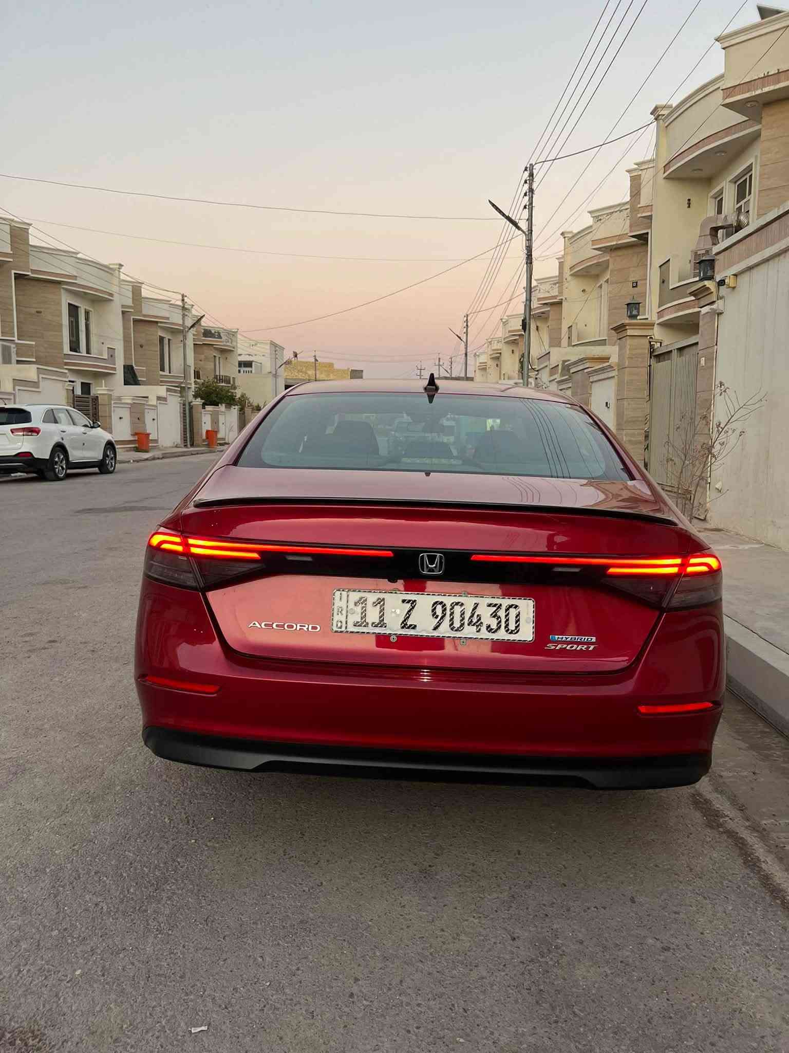 اكورد 2024 سبورت رقم بغداد باسمي ماشيه 28 الف ميل صبغ بس بنيد سياره جاهزه بدون اي نقص  السعر 170 ومجال مكاني الفلوجه رقم التلفون  ***********
